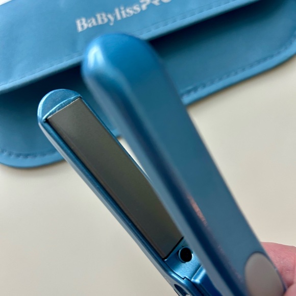 BaByliss Pro Blue Hair Straightener with Case - Picture 4 of 9